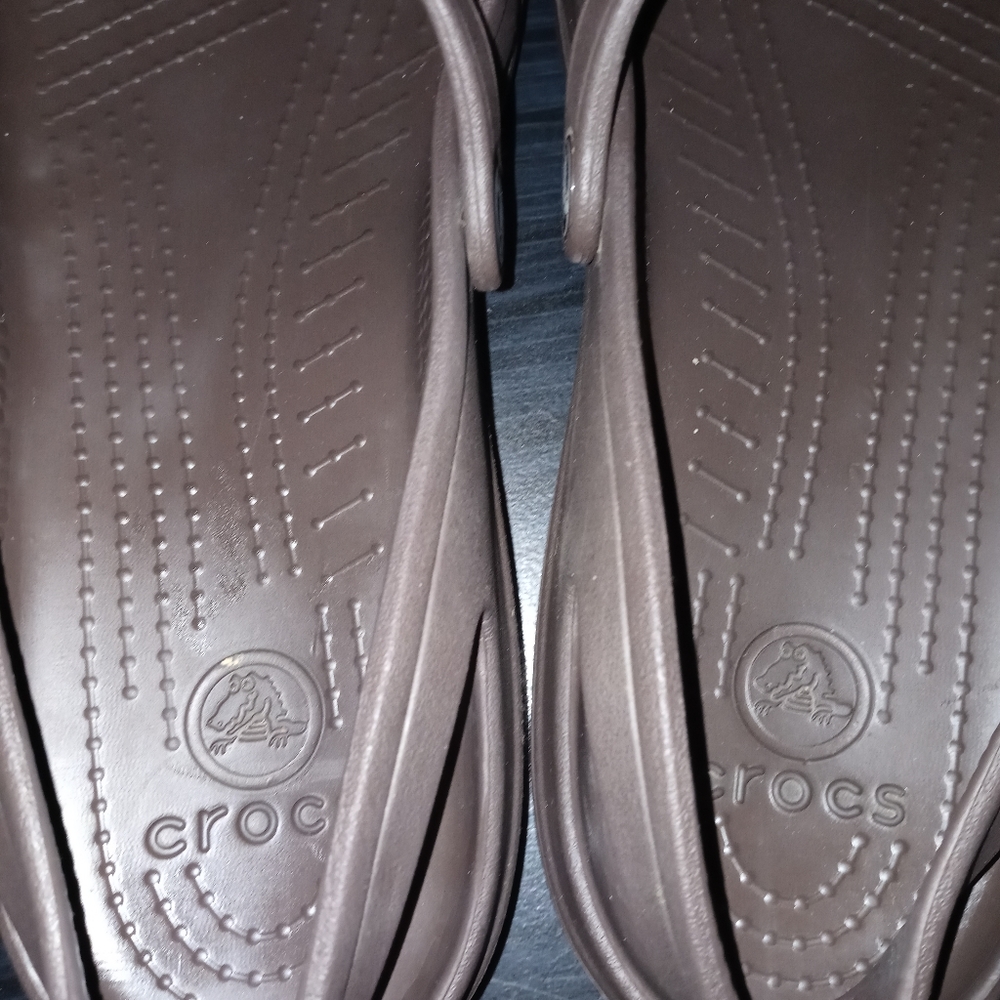 Crocs - Picture 4 of 5